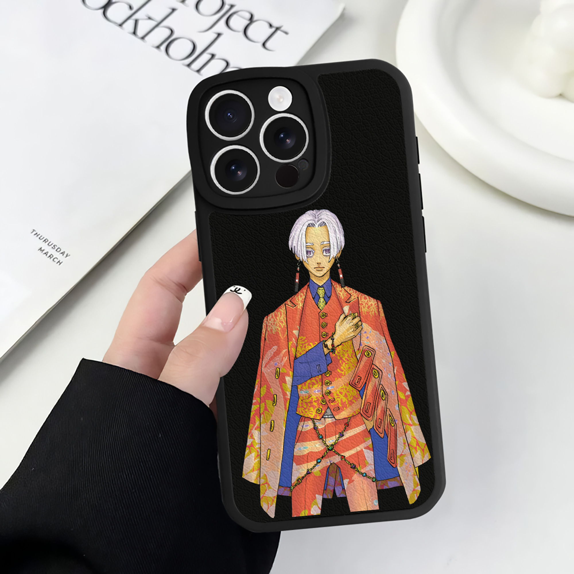 （画像用） 東京リベンジャーズ Tokyo Revengers 【iPhone 16シリーズ対応】シリコンスマホケース（レザー調） 材質：シリコン